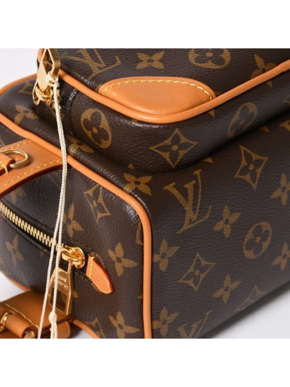 Louis Vuitton Locker Dopp Kit Cargo Clutch Handbag Brown Gold